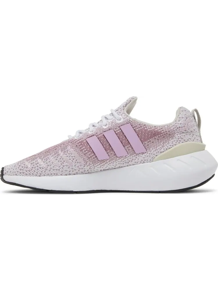 Кроссовки Wmns Swift Run 22 'Bliss Lilac' — изображение 3 из 4, серый