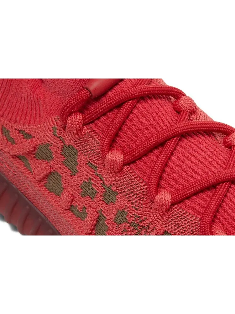 Кроссовки Adidas Yeezy Boost 350 V2 CMPCT 'Slate Red' — изображение 9 из 10, красный