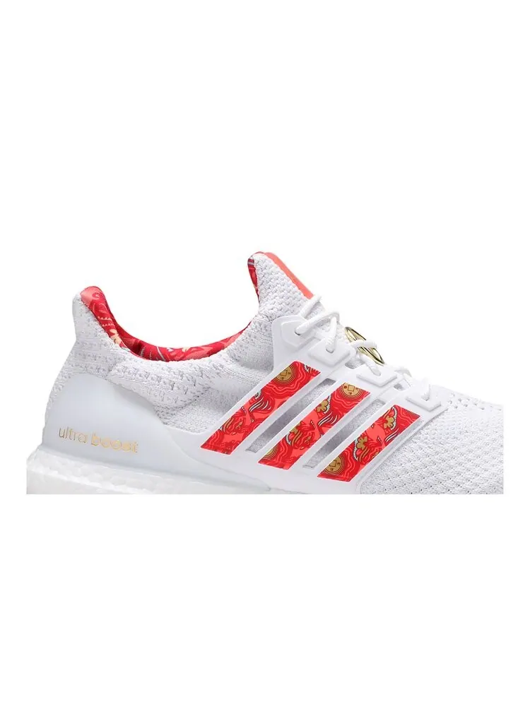 Кроссовки Adidas UltraBoost 5.0 DNA — изображение 2 из 4, белый