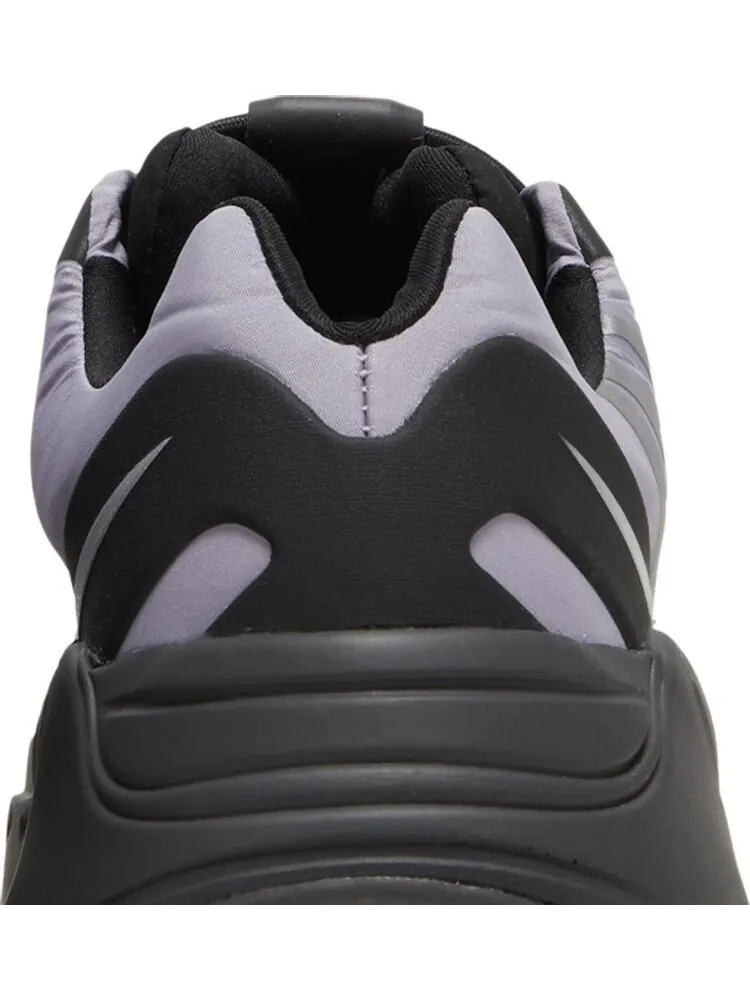 Кроссовки Adidas Yeezy Boost 700 MNVN 'Geode' — изображение 7 из 9, серый