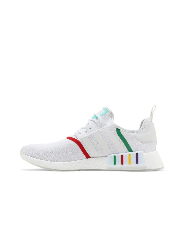 Кроссовки Adidas Disney Pixar x NMD_R1 — изображение 3 из 4, белый