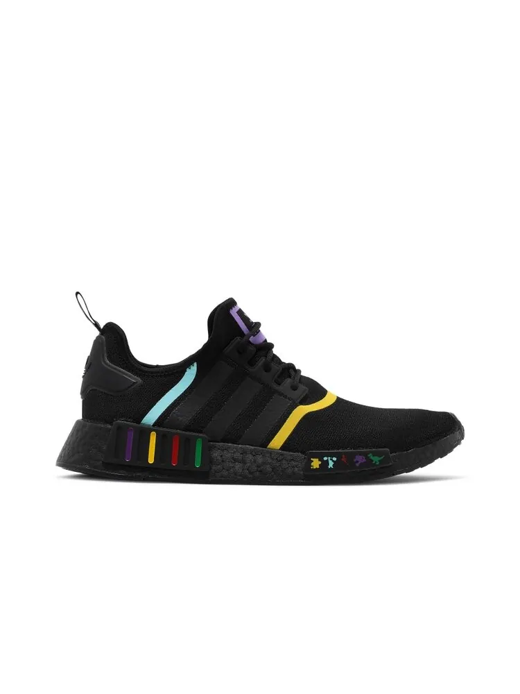 Кроссовки Adidas Disney Pixar x NMD_R1 — изображение 1 из 4, черный