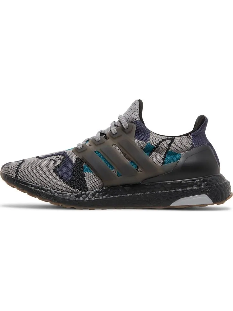 Кроссовки Adidas Mark Gonzales x Ultra Boost 'Shmoo' — изображение 3 из 8, серый