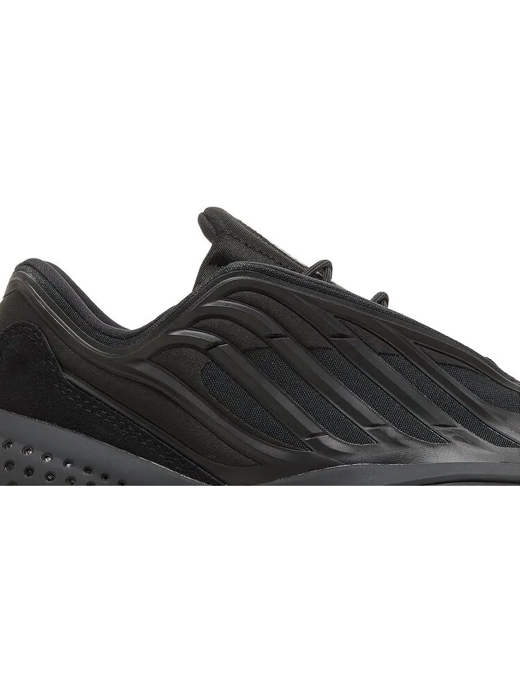 Кроссовки Adidas Ozrah 'Core Black' — изображение 2 из 8, черный
