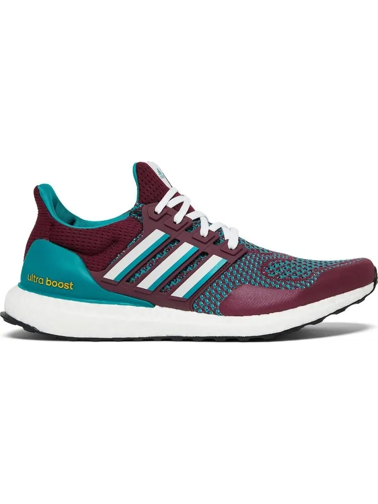 Кроссовки Adidas Disney x UltraBoost 1.0 DNA 'The Mighty Ducks - Jesse Hall' — изображение 1 из 8, красный