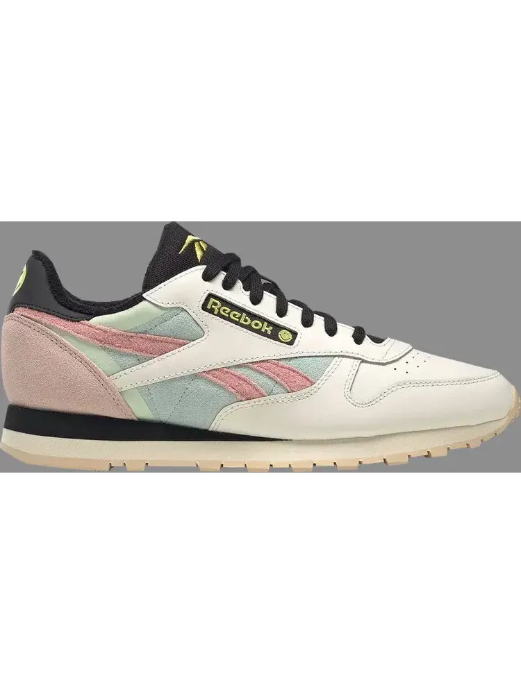 Кроссовки smiley x classic leather '50th anniversary' Reebok, пломбир — изображение 1 из 1, бежевый