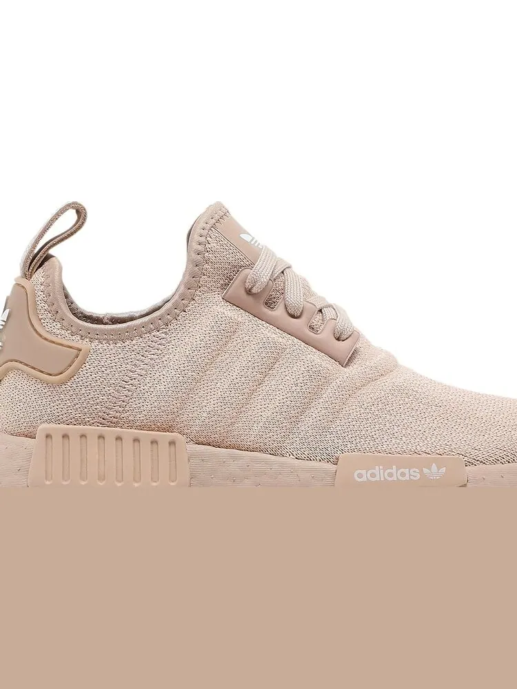 Кроссовки Adidas Wmns NMD_R1 'Ash Pearl' — изображение 2 из 8, розовый