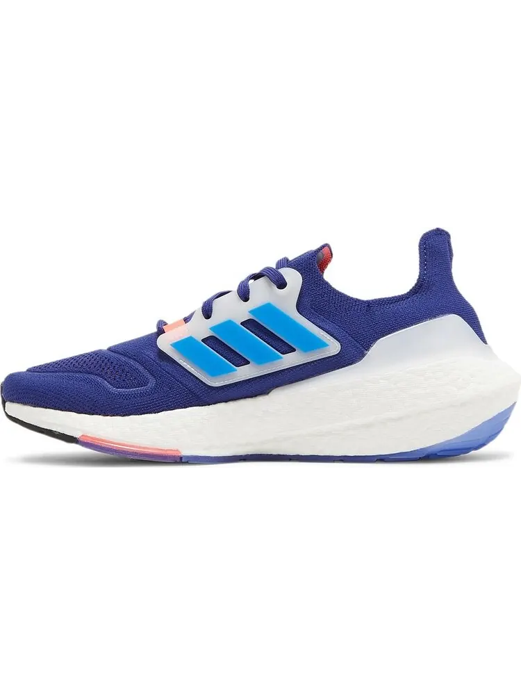 Кроссовки Adidas UltraBoost 22 'Legacy Indigo' — изображение 3 из 8, синий
