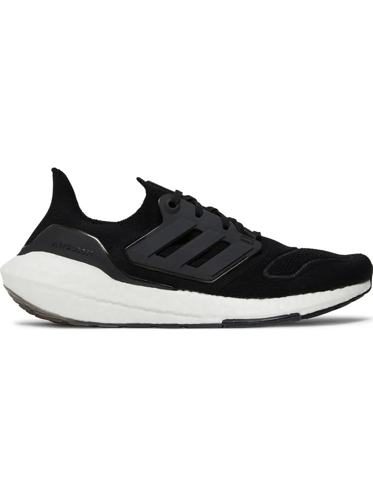 Кроссовки Adidas UltraBoost 22 'Black White' — изображение 1 из 8, черный