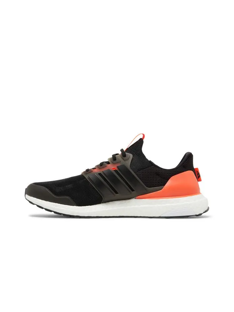 Кроссовки adidas UltraBoost 5.0 DNA 'Black Solar Red' — изображение 4 из 9, черный/черный/красный