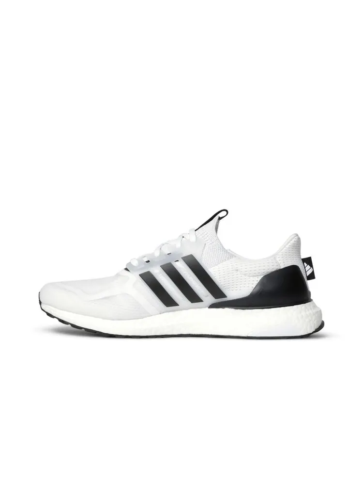Кроссовки Adidas UltraBoost 5.0 — изображение 3 из 4, белый