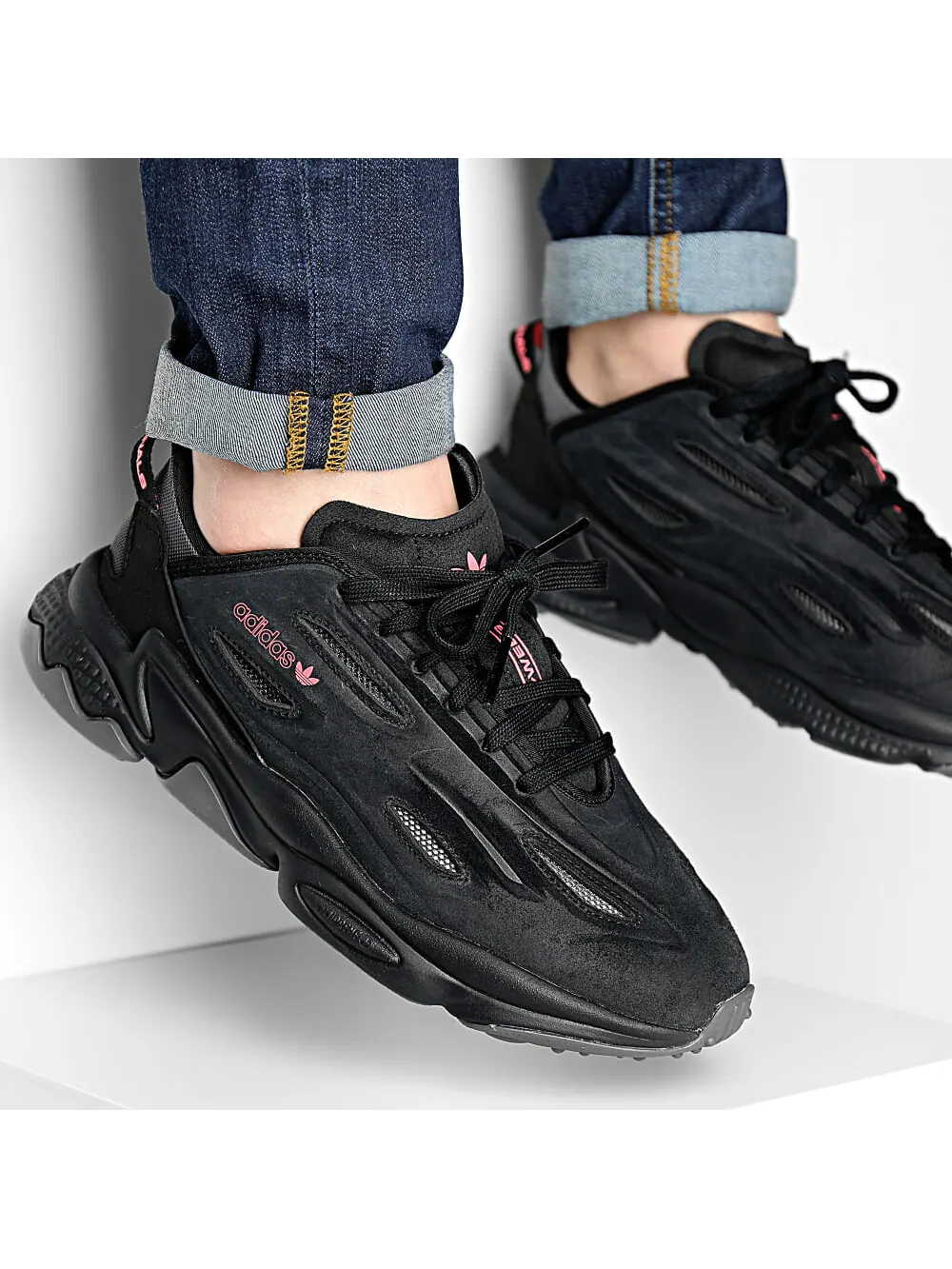 Кроссовки Adidas Ozweego Celox мужские — изображение 2 из 5, черный
