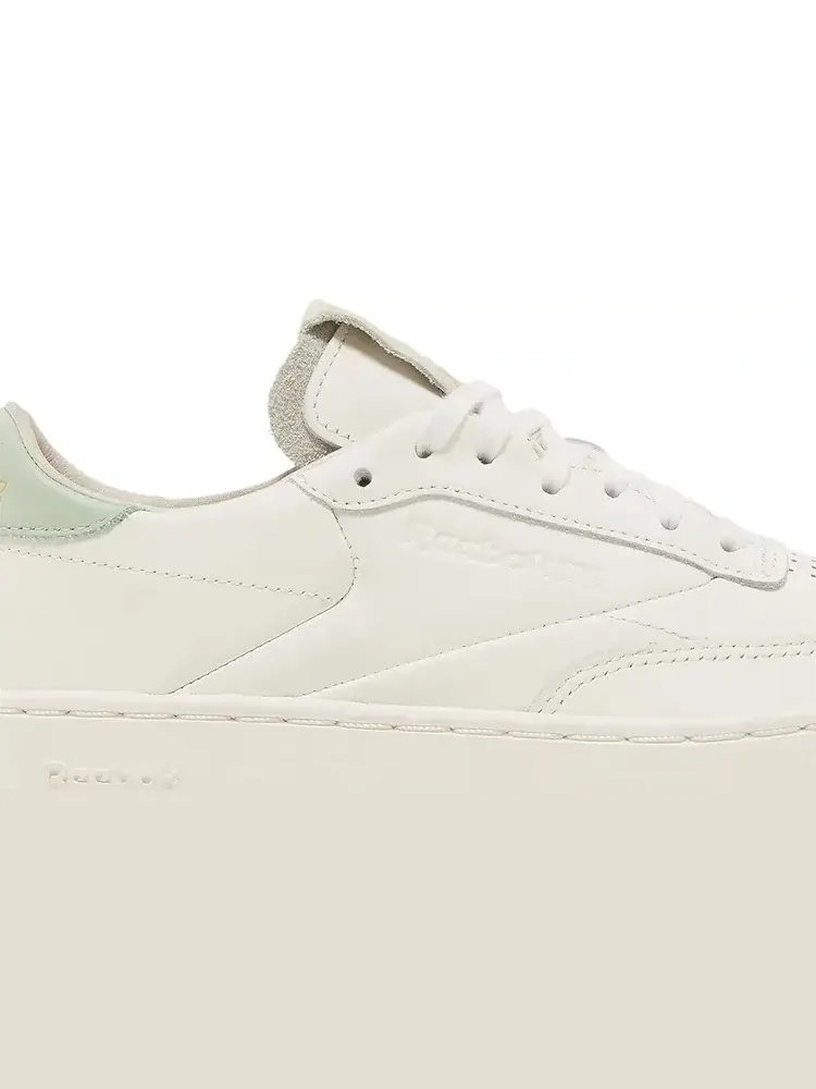Кроссовки wmns club c clean 'chalk light sage' Reebok, пломбир — изображение 2 из 8, бежевый