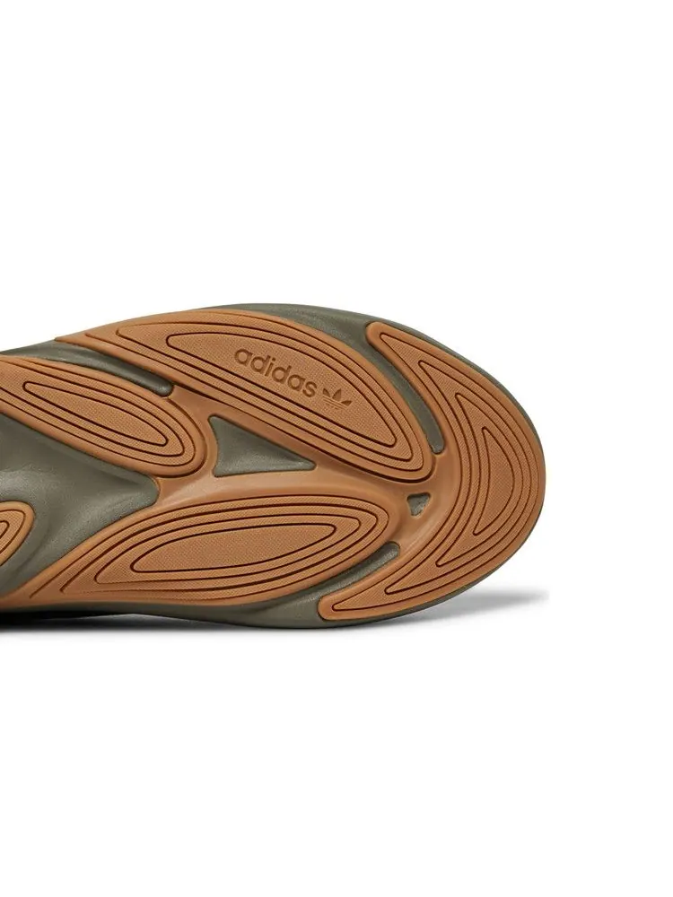 Кроссовки adidas Ozelia 'Trace Cargo Gum' — изображение 6 из 9, темный хаки/металлик