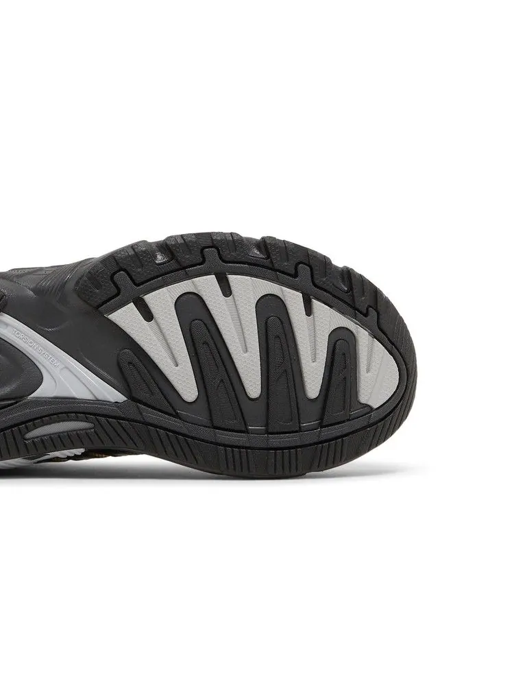 Кроссовки adidas Response CL 'Brown Carbon' — изображение 6 из 9, коричневый//черный