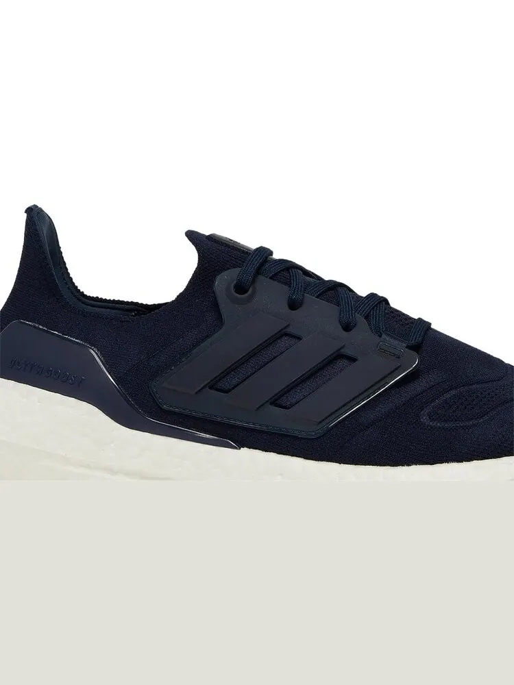 Кроссовки Adidas UltraBoost 22 'Collegiate Navy' — изображение 2 из 8, синий