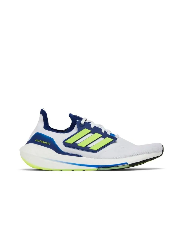 Кроссовки Adidas UltraBoost 22 — изображение 1 из 4, белый