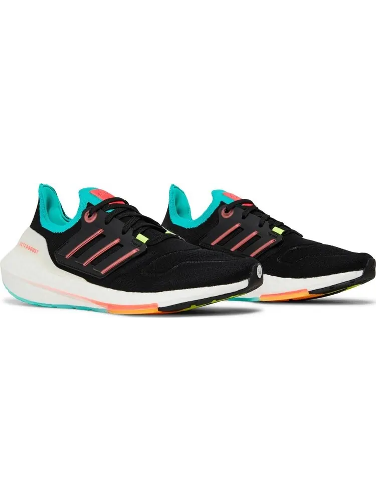 Кроссовки Adidas UltraBoost 22 'Black Turbo Mint' — изображение 8 из 8, черный