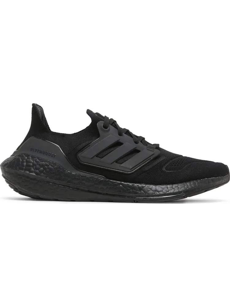 Кроссовки Adidas Wmns UltraBoost 22 'Triple Black' — изображение 1 из 8, черный