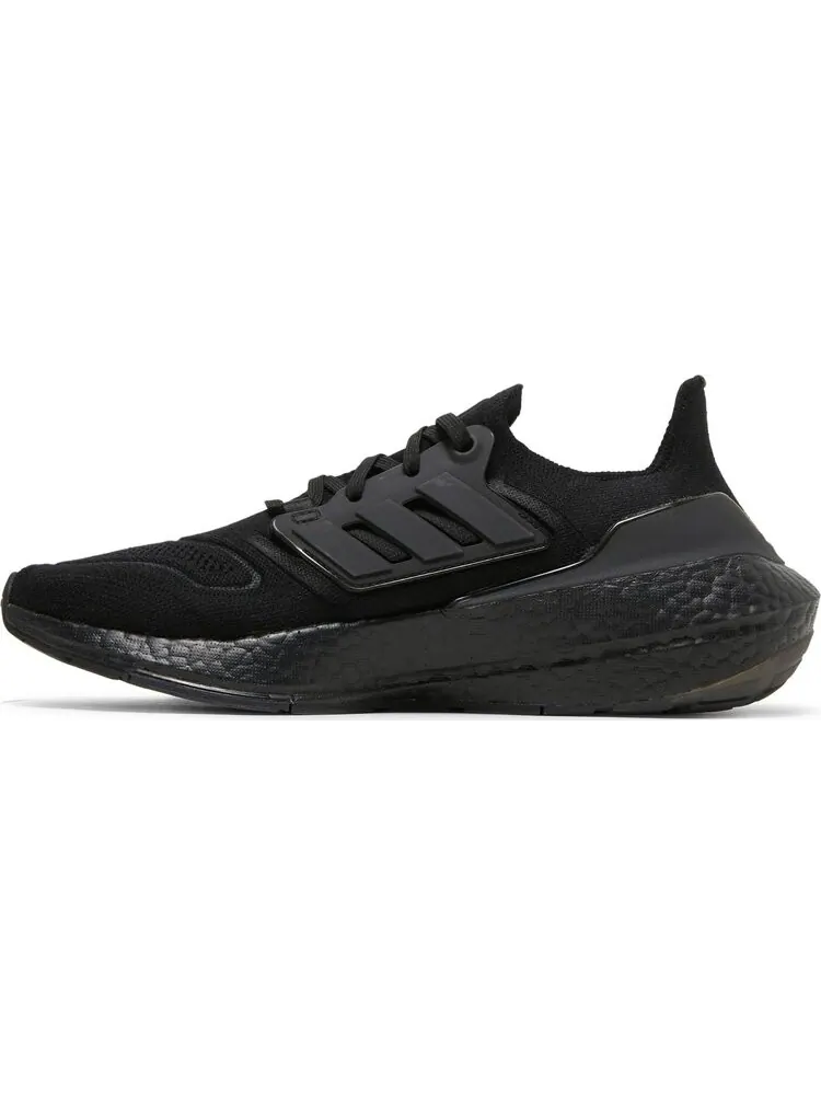 Кроссовки Adidas Wmns UltraBoost 22 'Triple Black' — изображение 3 из 8, черный