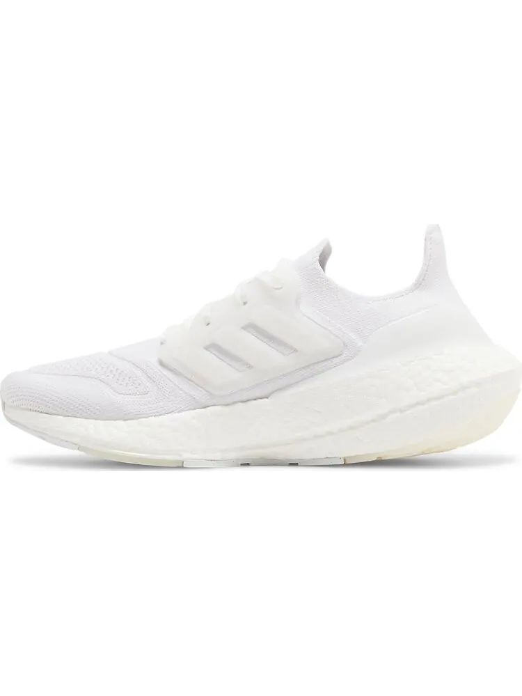 Кроссовки Adidas Wmns UltraBoost 22 — изображение 3 из 8, белый