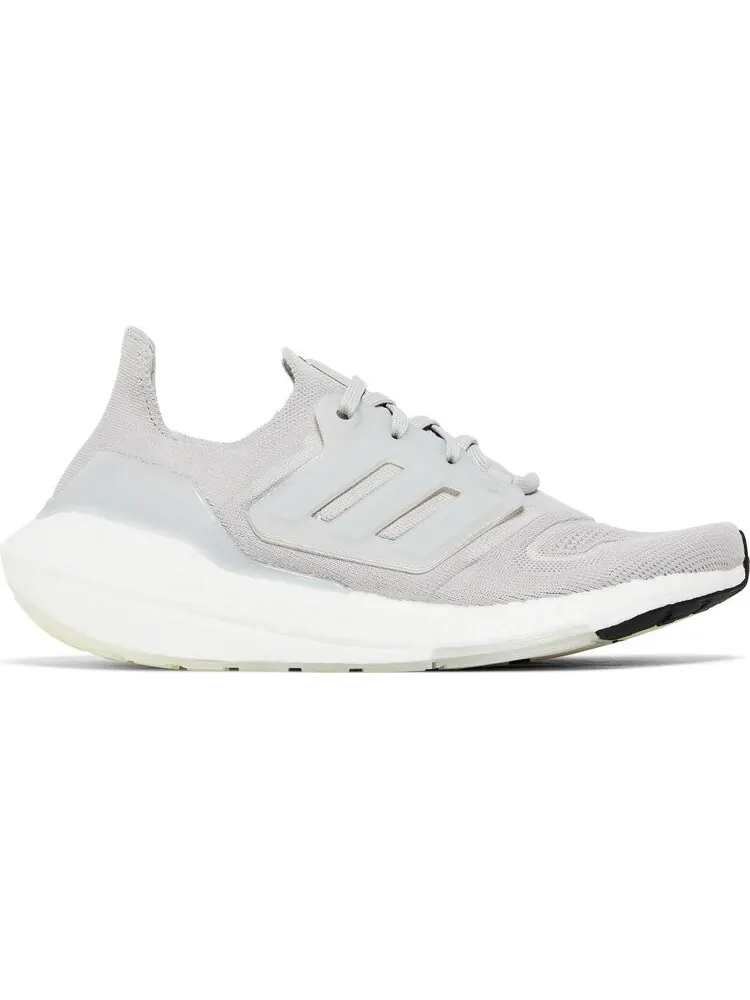 Кроссовки Adidas Wmns UltraBoost 22 'Triple Grey' — изображение 1 из 8, серый