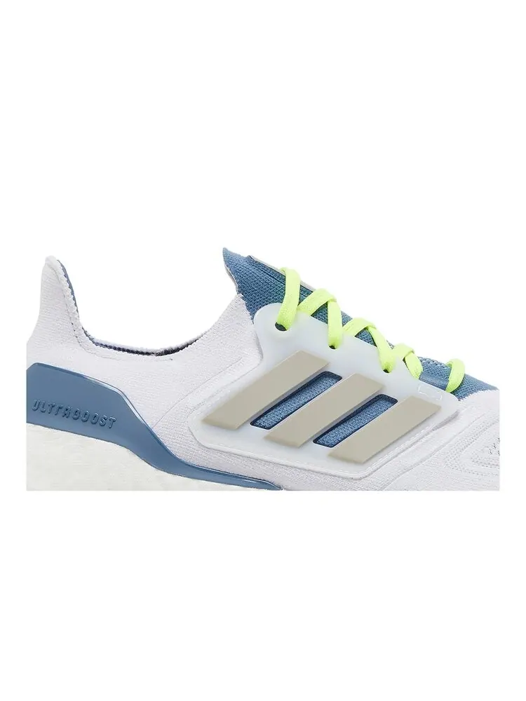 Кроссовки Adidas UltraBoost 22 — изображение 2 из 4, белый