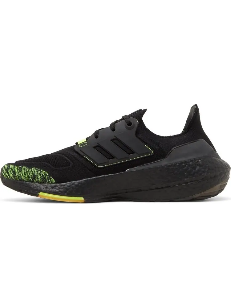 Кроссовки Adidas UltraBoost 22 'Black Solar Yellow' — изображение 3 из 8, черный