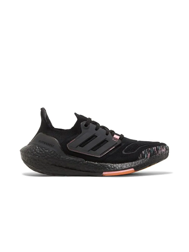 Кроссовки Wmns UltraBoost 22 'Black Beam Pink' — изображение 1 из 8, черный розовый