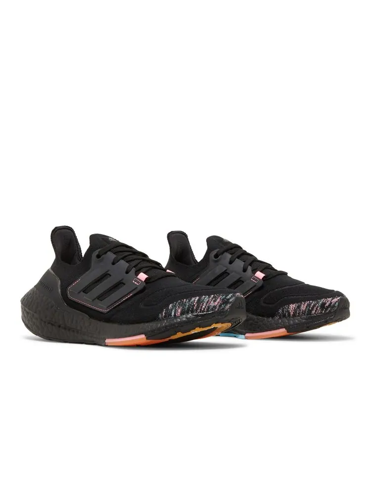 Кроссовки Wmns UltraBoost 22 'Black Beam Pink' — изображение 8 из 8, черный розовый
