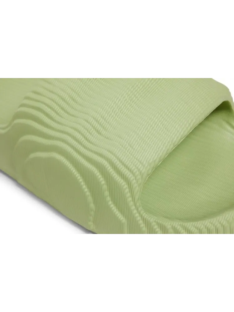 Сандалии Adidas Adilette 22 Slides 'Magic Lime' — изображение 10 из 10, зеленый