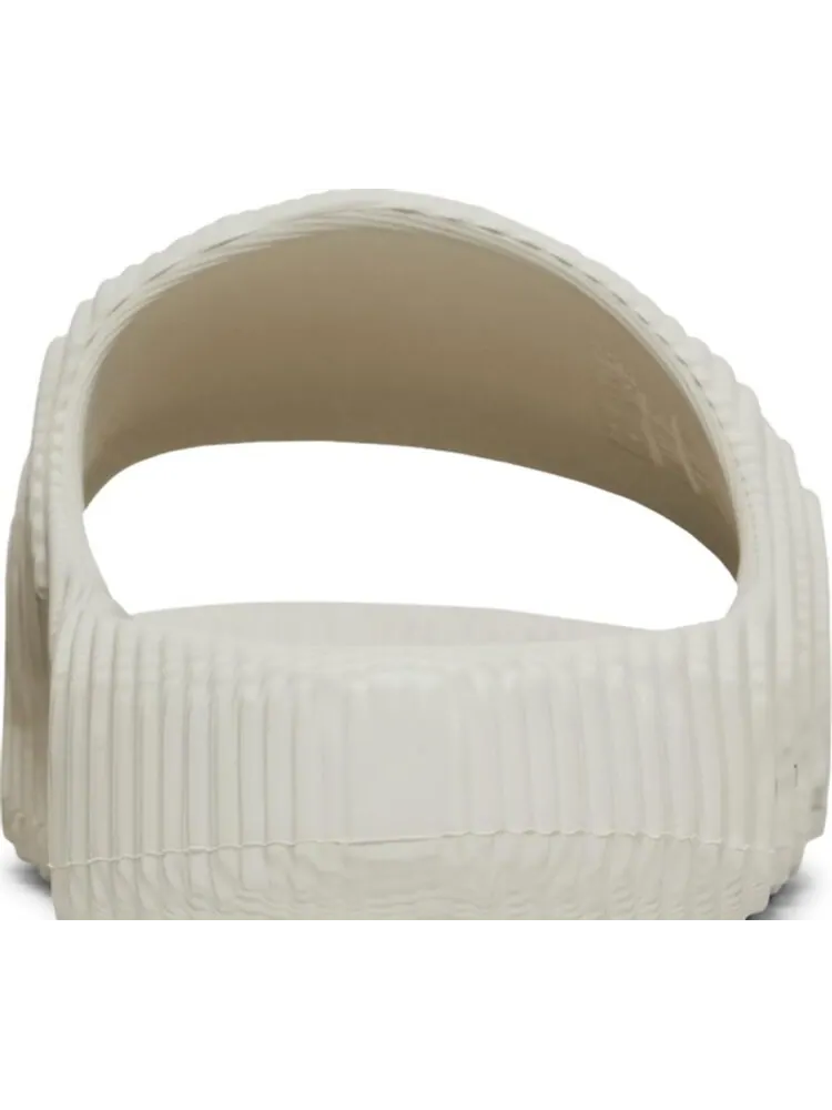 Сандалии Adidas Adilette 22 Slides 'Aluminium' — изображение 7 из 8, серый