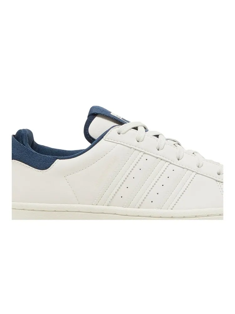Кроссовки Adidas Superstar J — изображение 2 из 4, белый