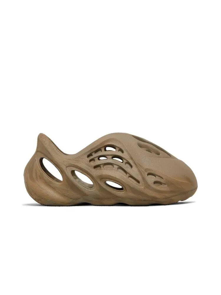 Кроссовки Adidas Yeezy Foam Runner Infants — изображение 1 из 4, коричневый