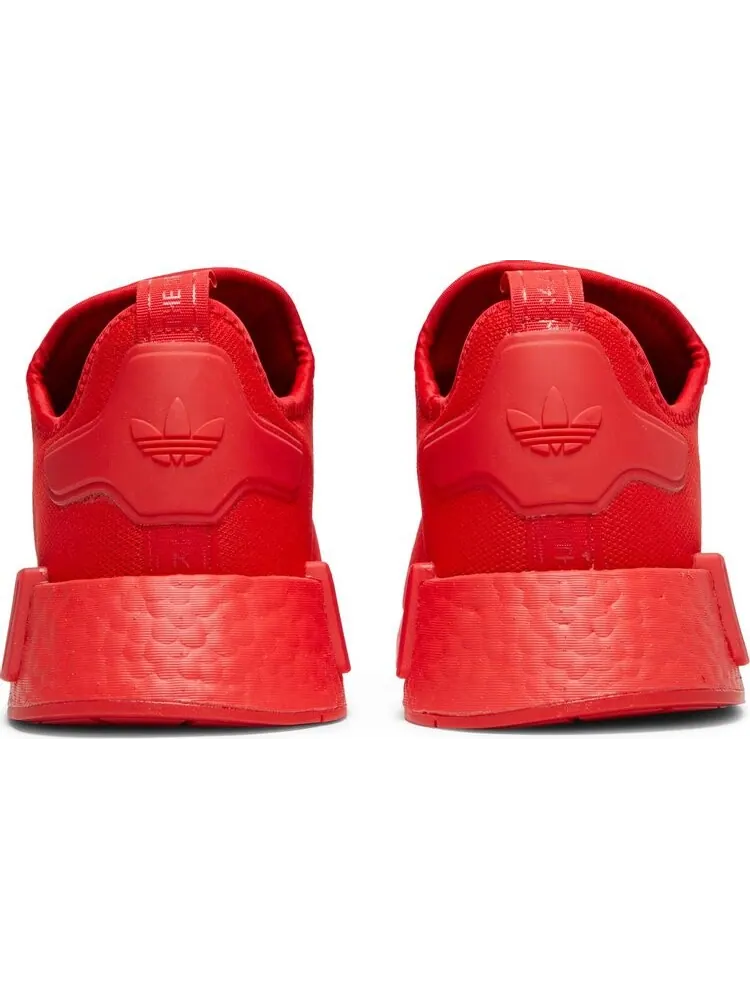 Кроссовки Adidas NMD_R1 'Triple Red' — изображение 6 из 8, красный