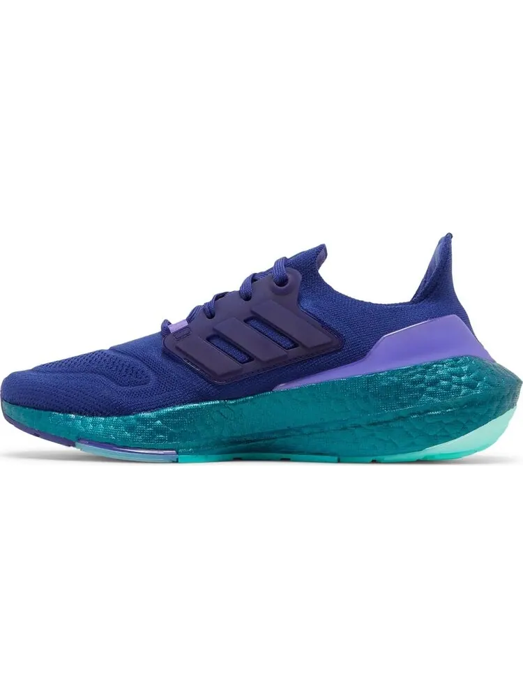 Кроссовки Adidas Wmns UltraBoost 22 'Legacy Indigo' — изображение 3 из 8, синий