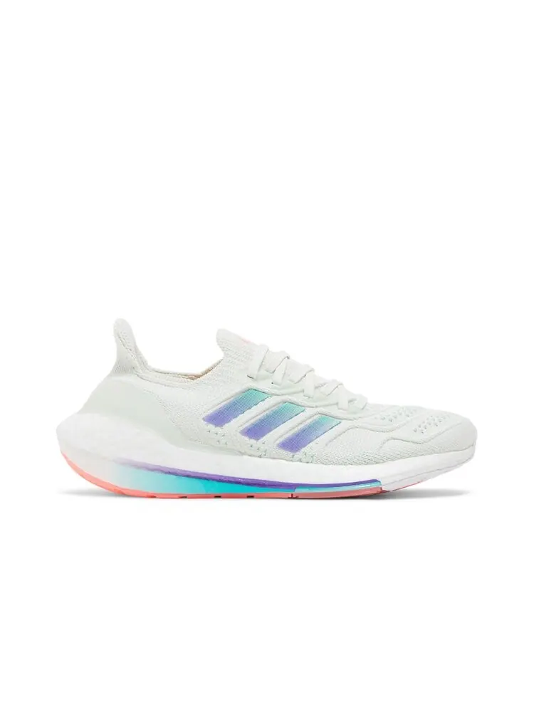 Кроссовки Adidas Wmns UltraBoost 22 Heat.RDY — изображение 1 из 4, белый