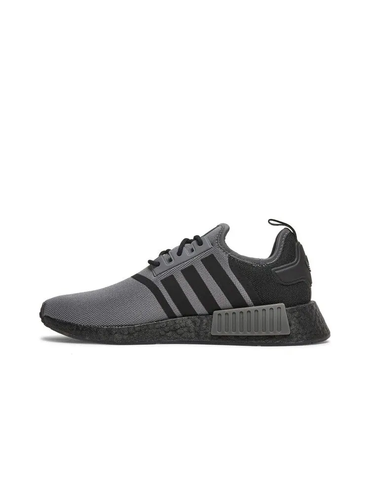 Кроссовки adidas NMD_R1 Primeblue 'Grey Black' — изображение 4 из 9, серый/черный/серый