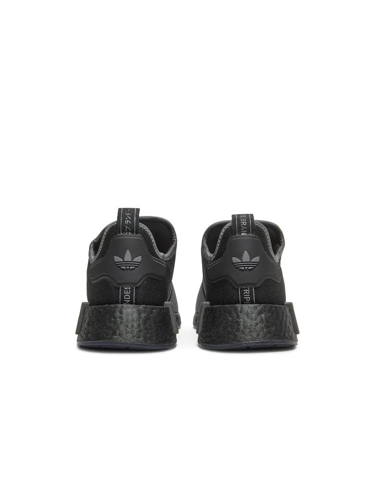 Кроссовки adidas NMD_R1 Primeblue 'Grey Black' — изображение 7 из 9, серый/черный/серый