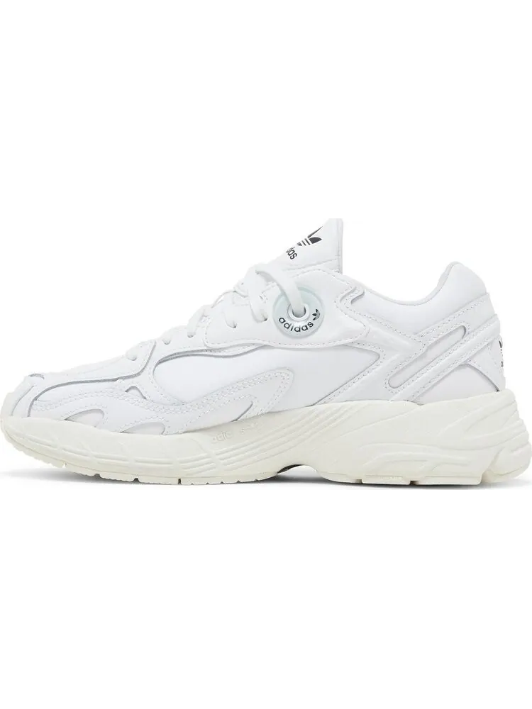 Кроссовки Adidas Wmns Astir — изображение 3 из 8, белый