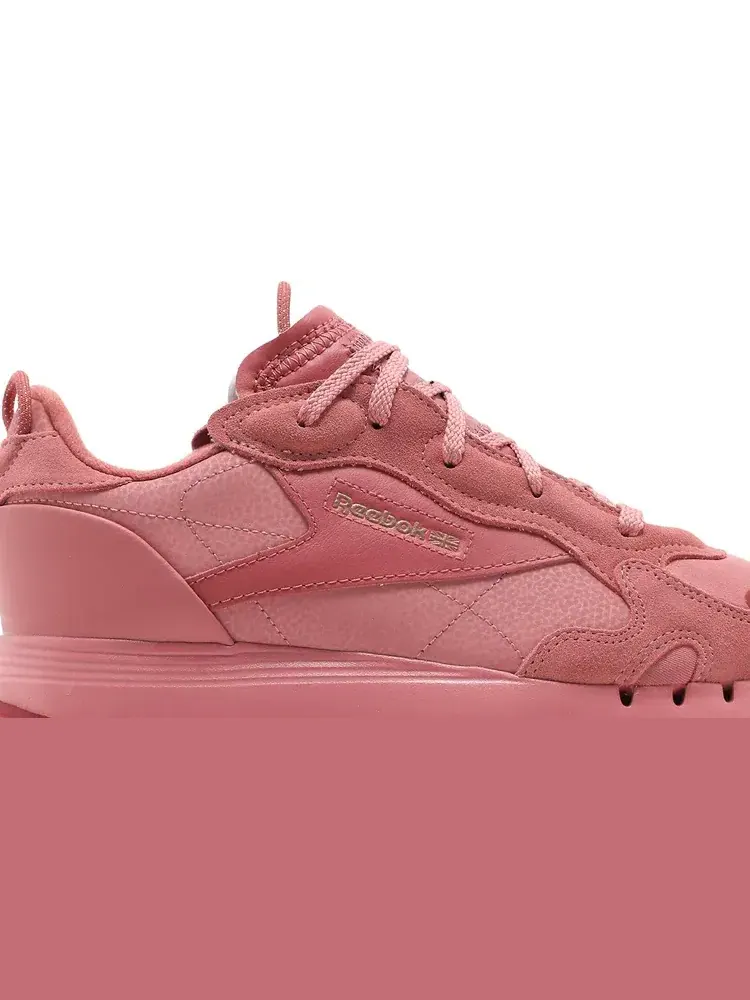 Кроссовки cardi b x wmns classic leather 'sandy rose' Reebok — изображение 2 из 8, розовый