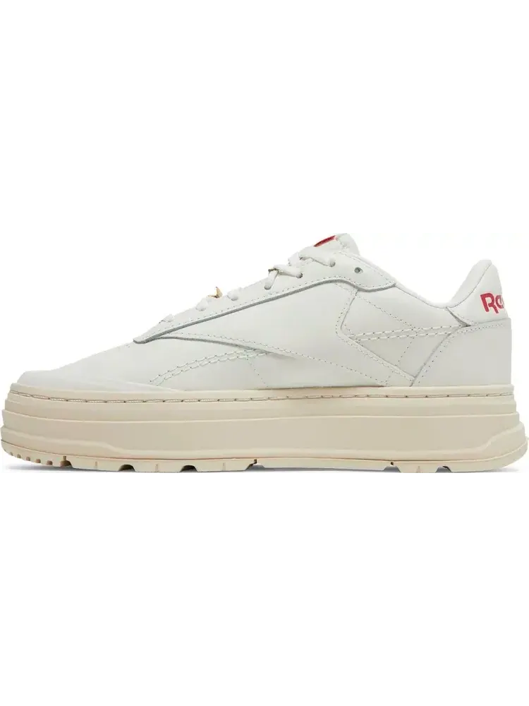 Кроссовки wmns club c double geo 'chalk alabaster' Reebok — изображение 3 из 8, белый