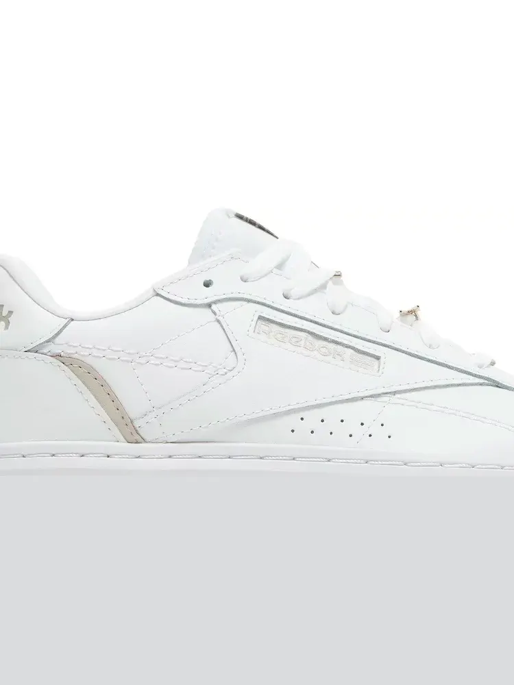 Кроссовки wmns club c double geo 'white moonstone' Reebok — изображение 2 из 8, белый