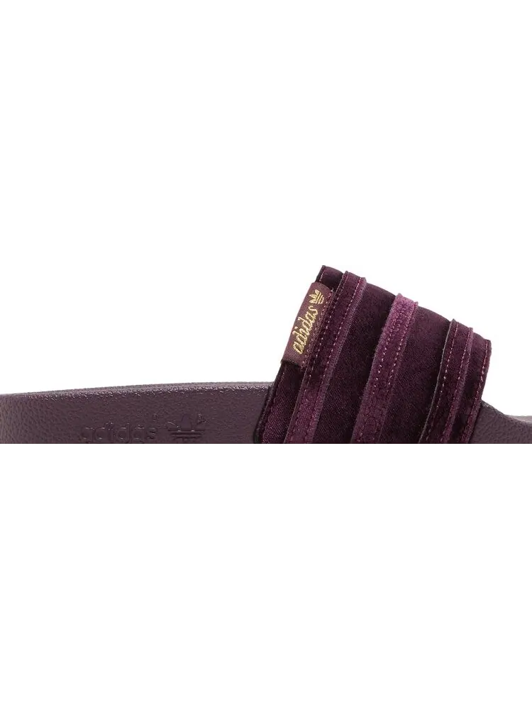 Сандалии Adidas Wmns Adilette Slide 'Victory Crimson' — изображение 2 из 8, красный