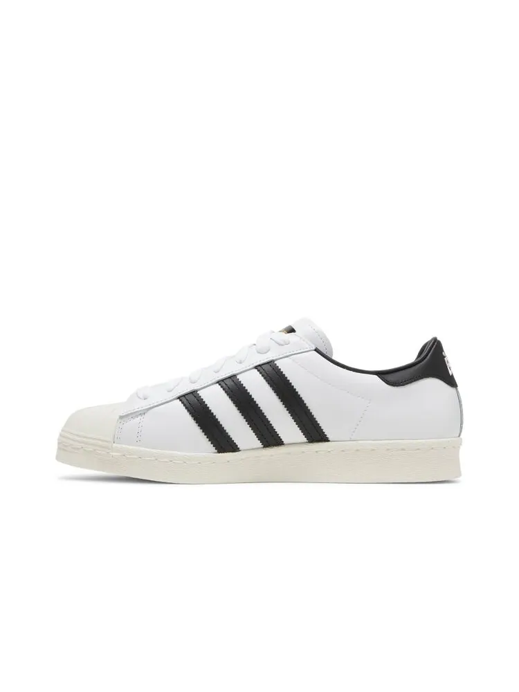 Кроссовки Adidas BAPE x Superstar — изображение 3 из 4, белый