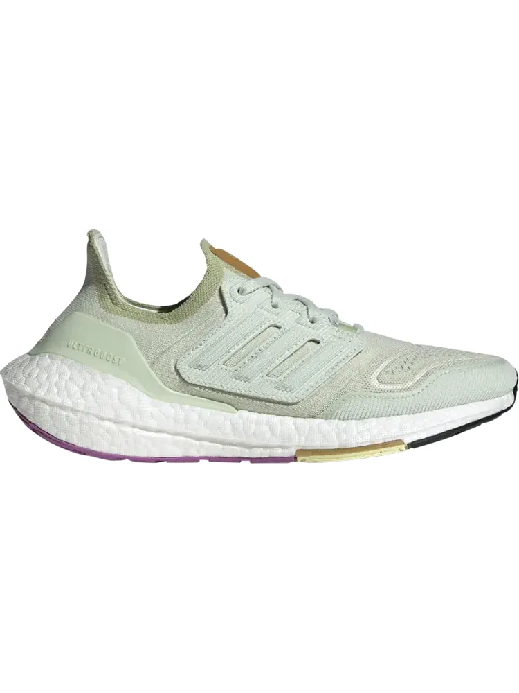 Кроссовки Adidas Wmns UltraBoost 22 'Linen Green' — изображение 1 из 1, зеленый