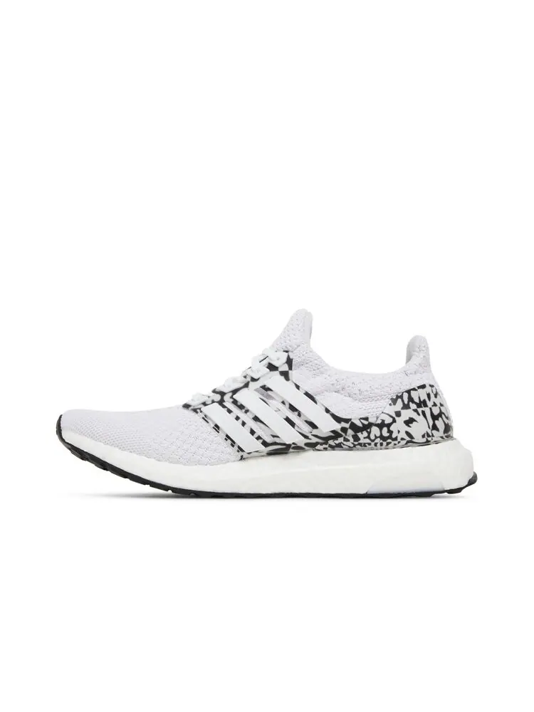 Кроссовки Adidas Wmns UltraBoost 5.0 DNA — изображение 3 из 4, белый