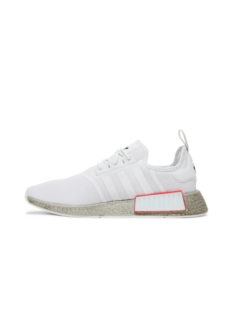 Кроссовки Adidas NMD_R1 — изображение 3 из 4, белый