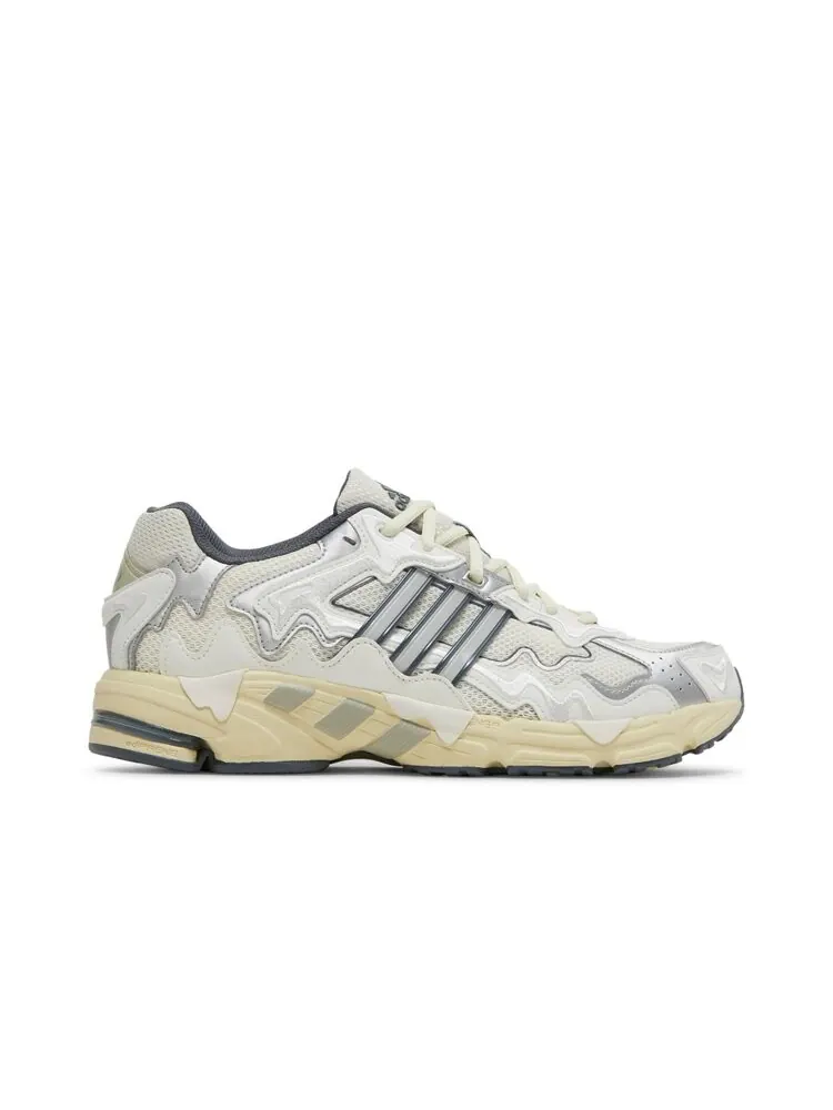 Кроссовки Adidas Bad Bunny x Response CL — изображение 1 из 5, белый