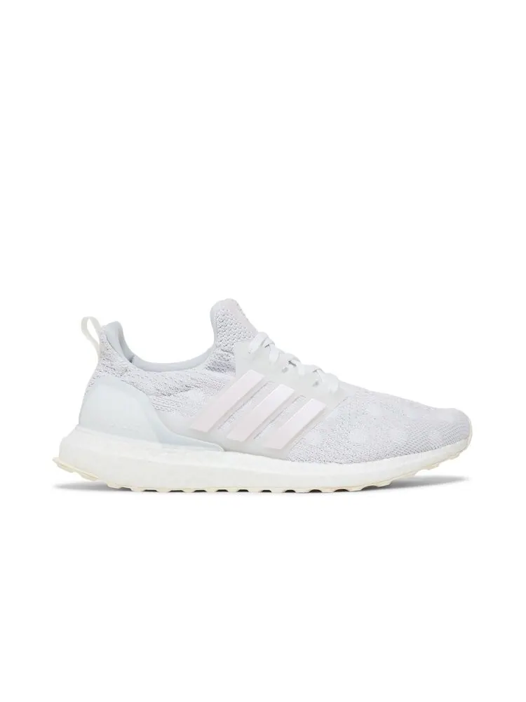 Кроссовки Adidas Wmns UltraBoost 5.0 DNA — изображение 1 из 4, белый